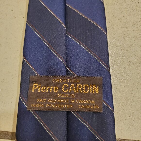 Vintage Pierre Cardin Tie - Picture 3 of 3